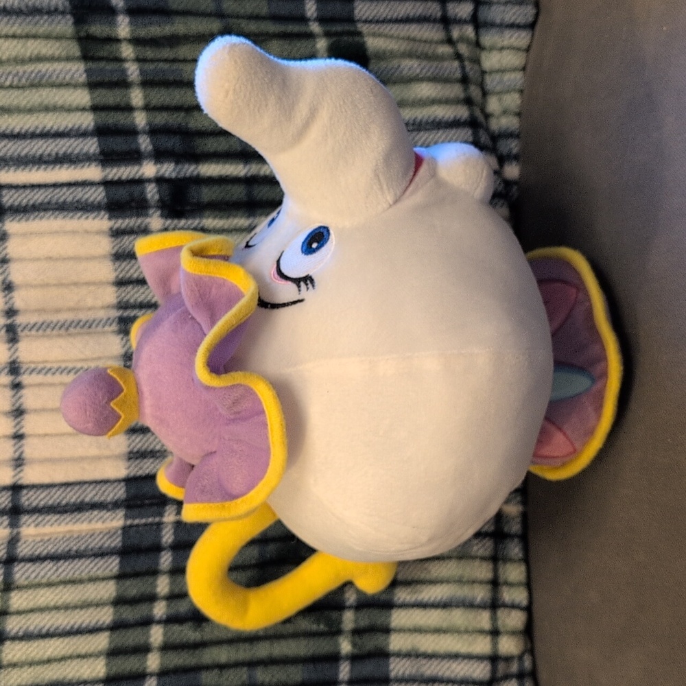 Disney Mrs. Potts Plush